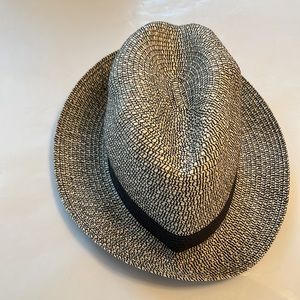 NWOT Gap Woven Fedora Hat